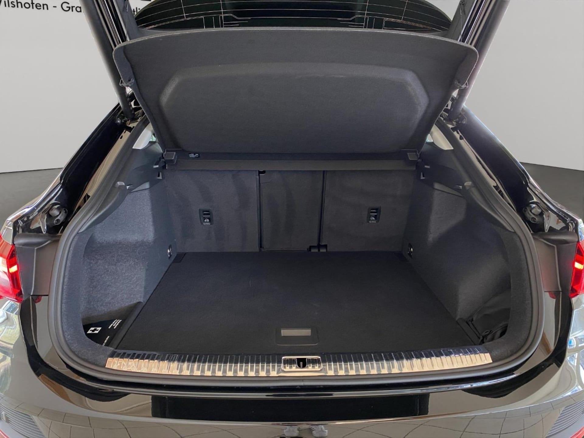 Audi Q3 Sportback S line