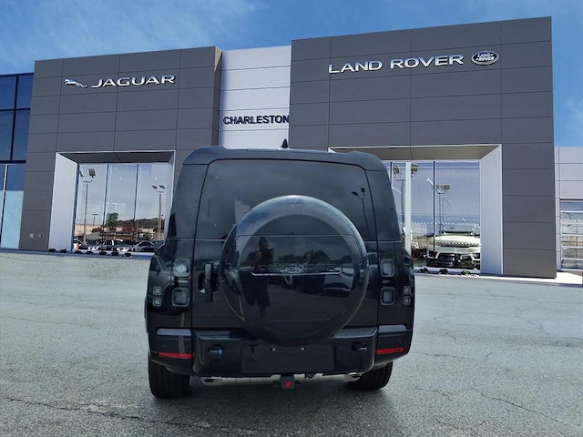 2026 Land Rover Defender