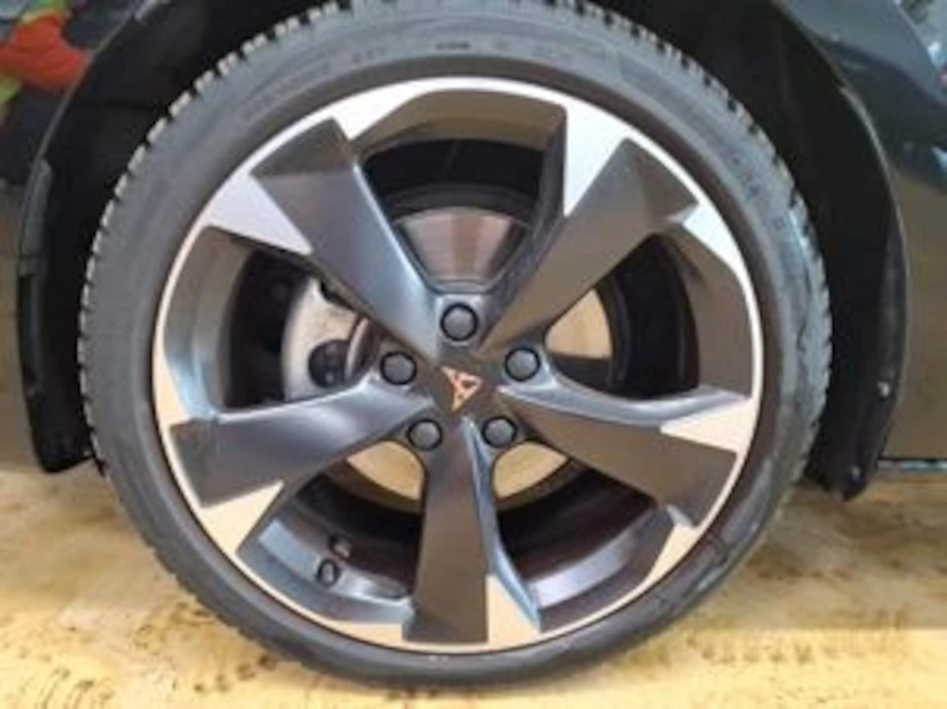 CUPRA Leon Sportstourer