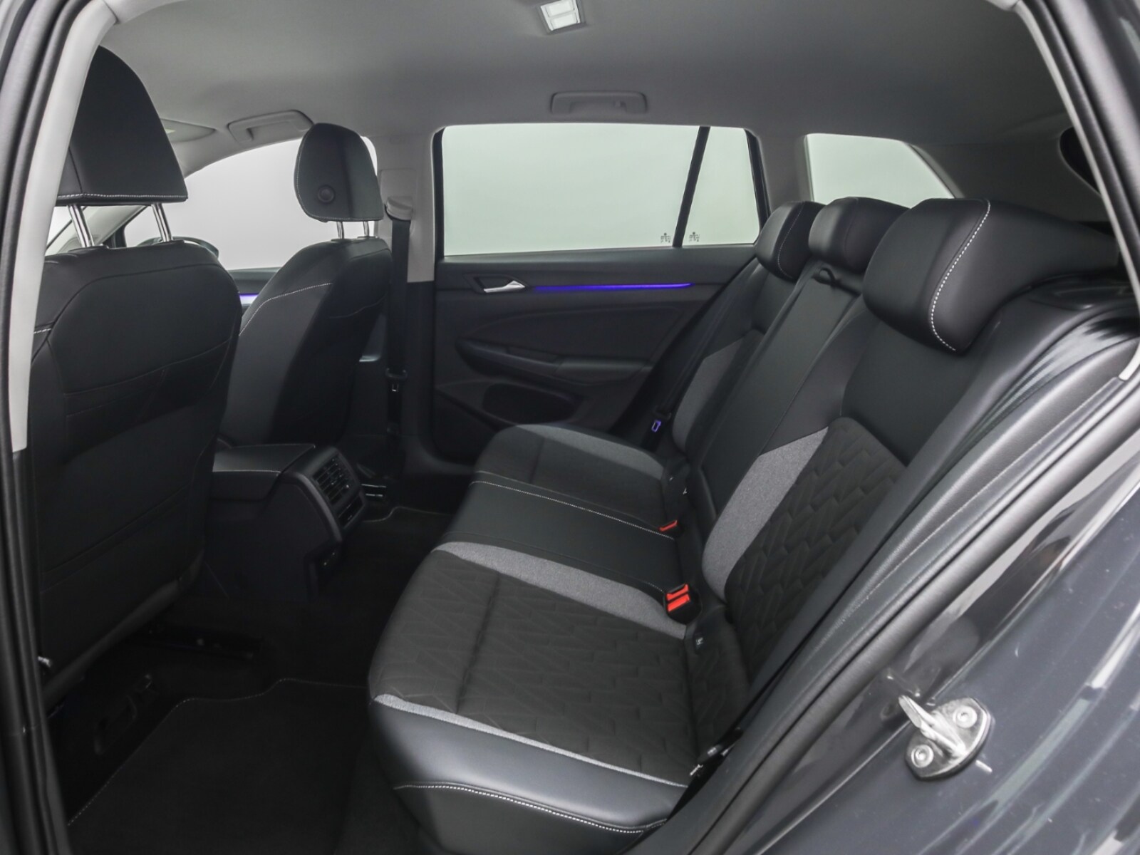 Volkswagen Golf Variant – Bild 12