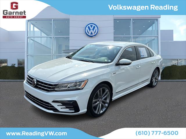 2017 Volkswagen Passat R-Line
