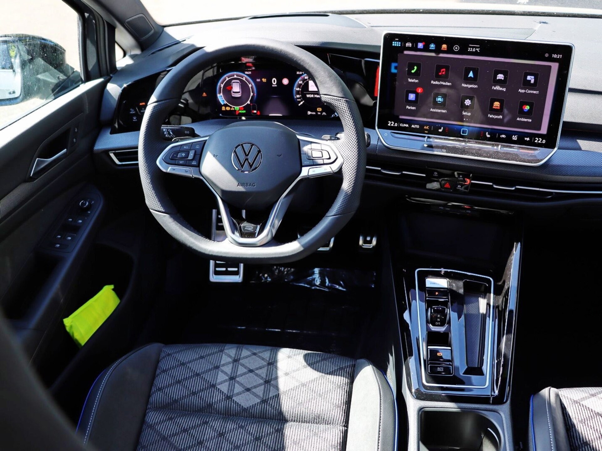 Volkswagen Golf R-Line