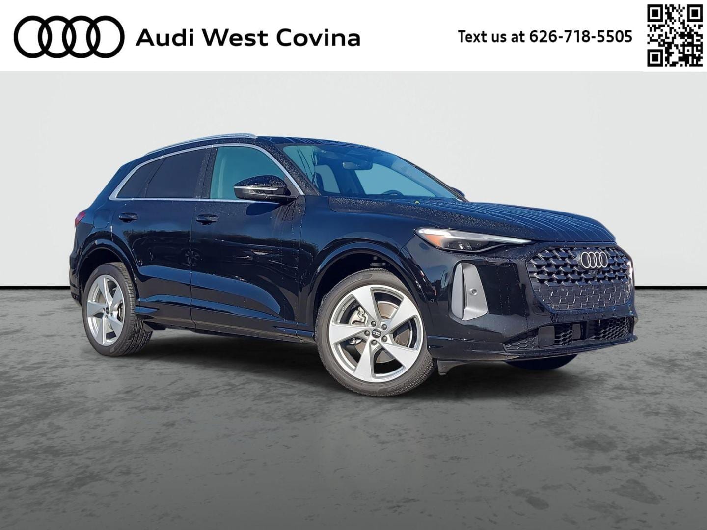 2025 Audi Q5 40 Premium Plus's photo