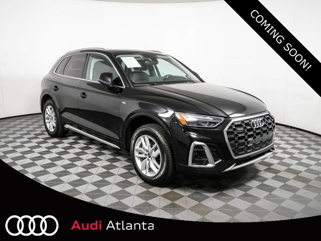 2023 Audi Q5 45 Premium's photo