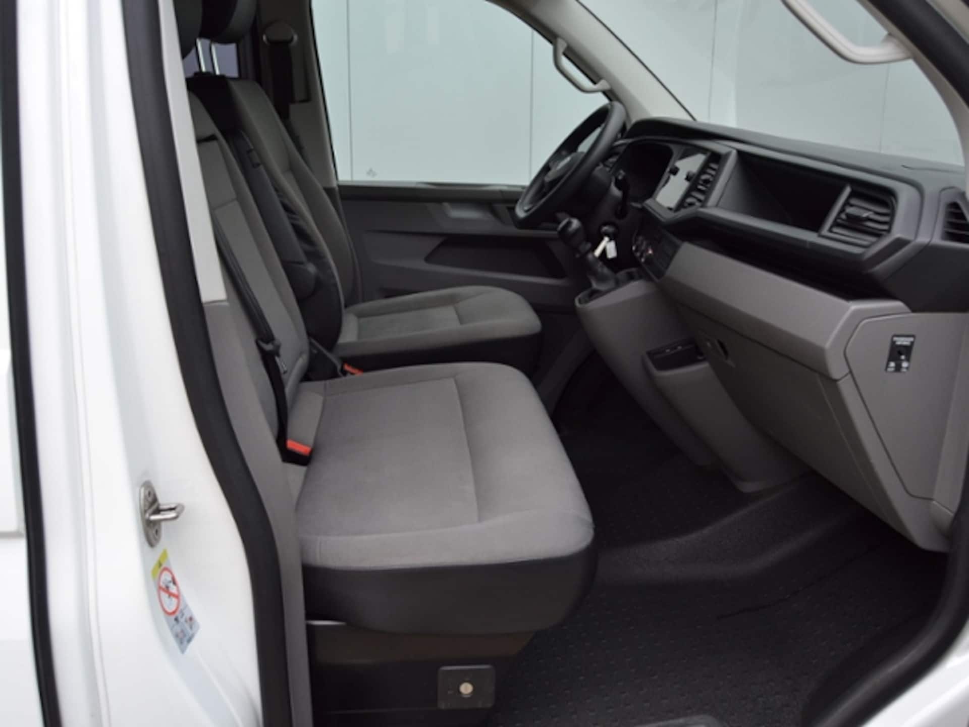 Volkswagen T6.1 Transporter Kombi kurzer Radstand