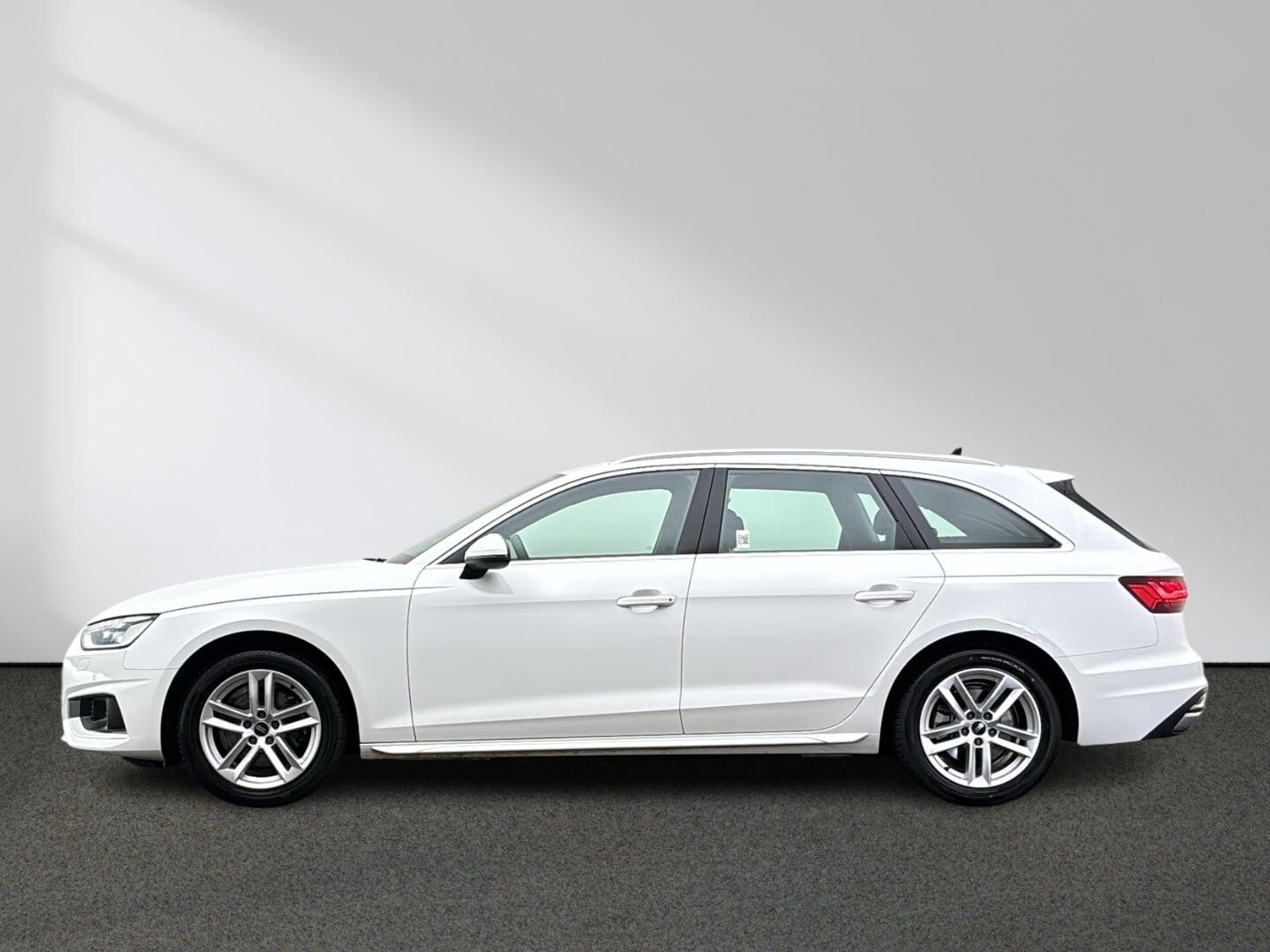 Bild über Audi A4 Avant advanced 35 TFSI S tronic - für weitere Informationen kontaktieren Sie den Audi Partner