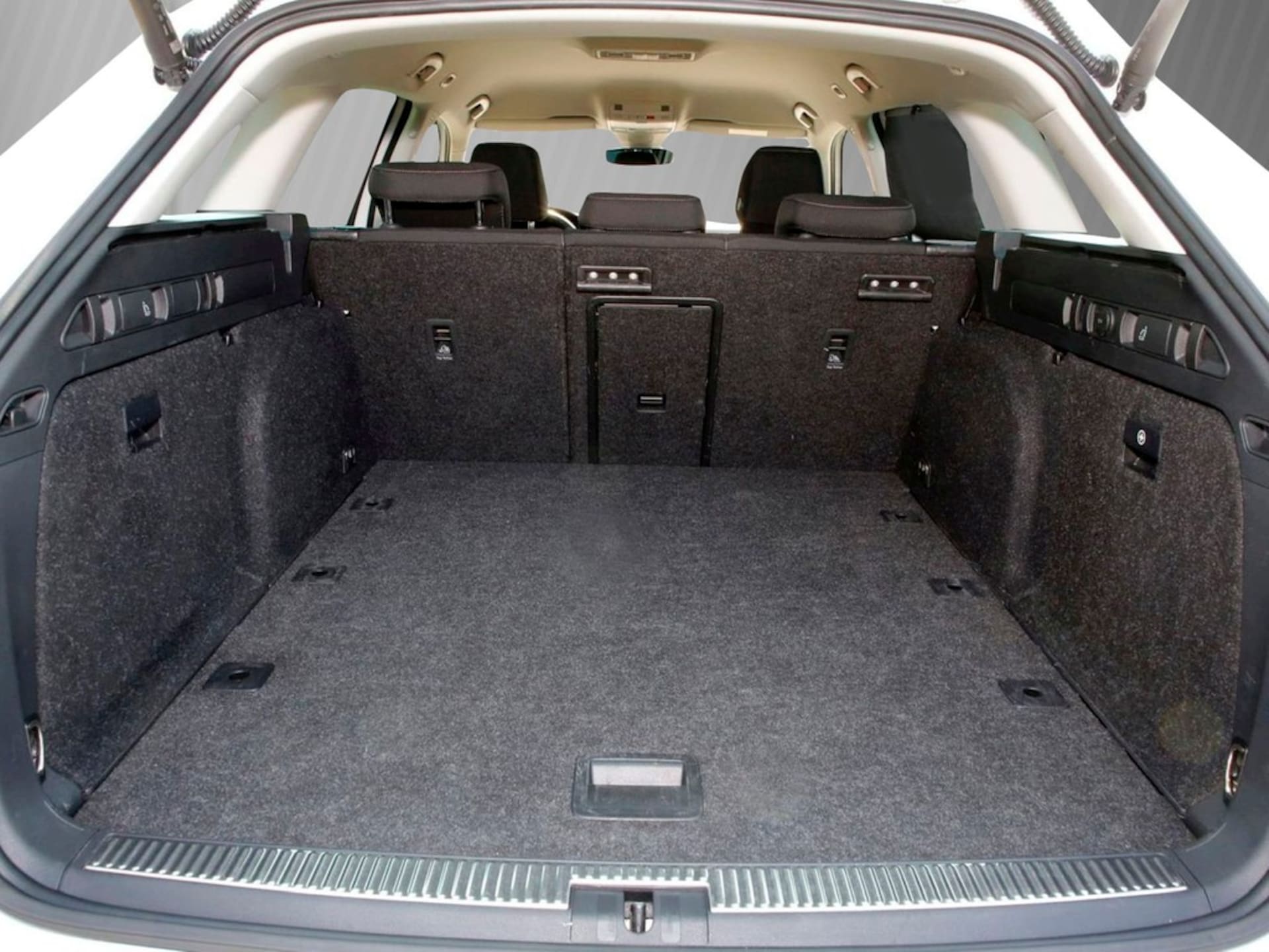 Skoda Superb Combi Ambition