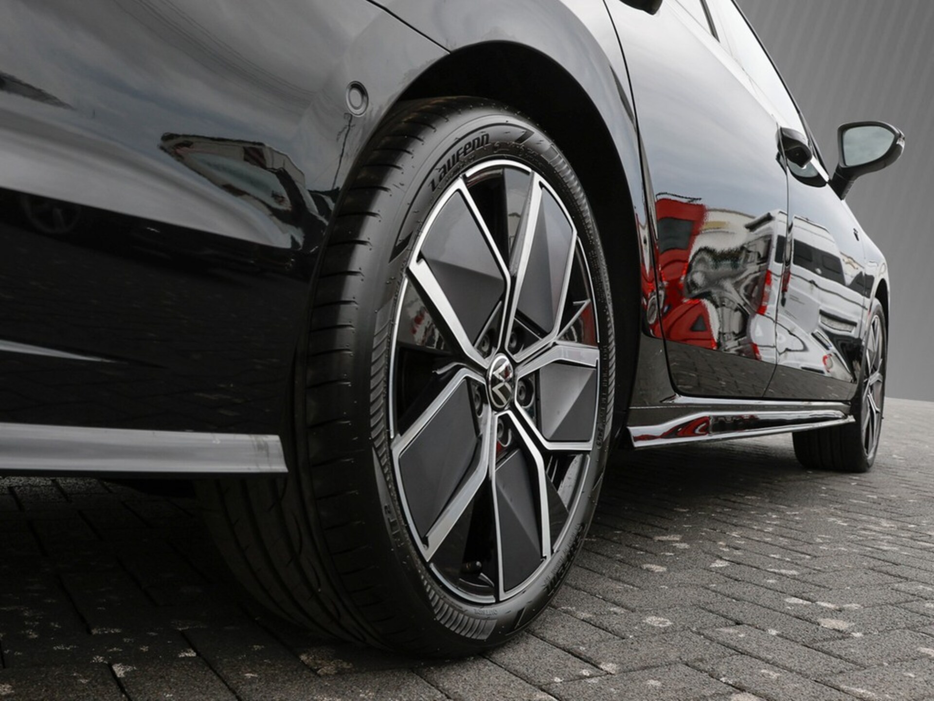 Volkswagen Golf Variant R-Line