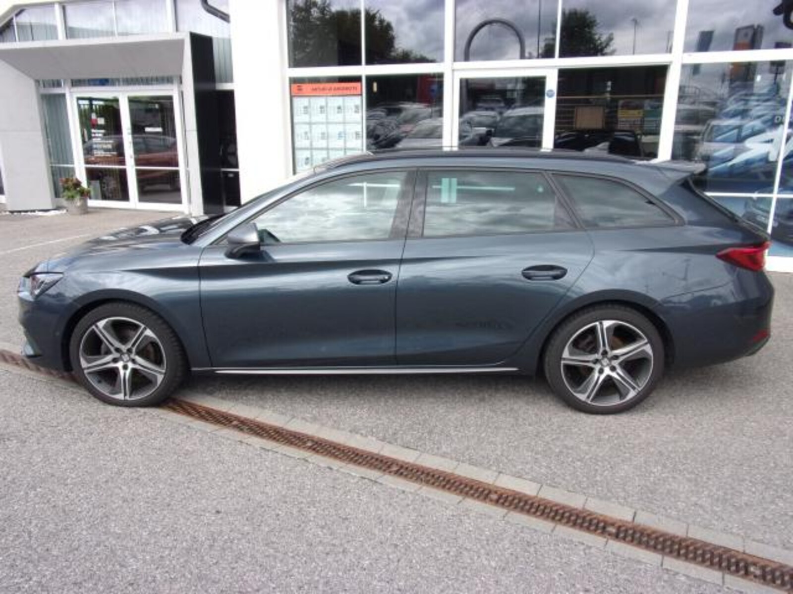 SEAT Leon Sportstourer – Bild 2
