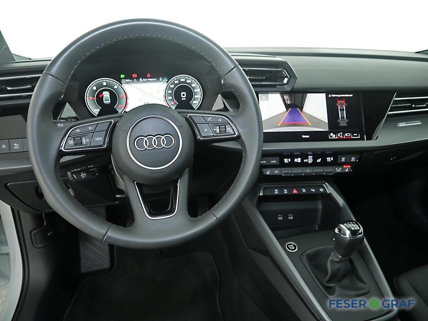 Bild über Audi A3 Limousine 30 TDI Schaltgetriebe - für weitere Informationen kontaktieren Sie den Audi Partner
