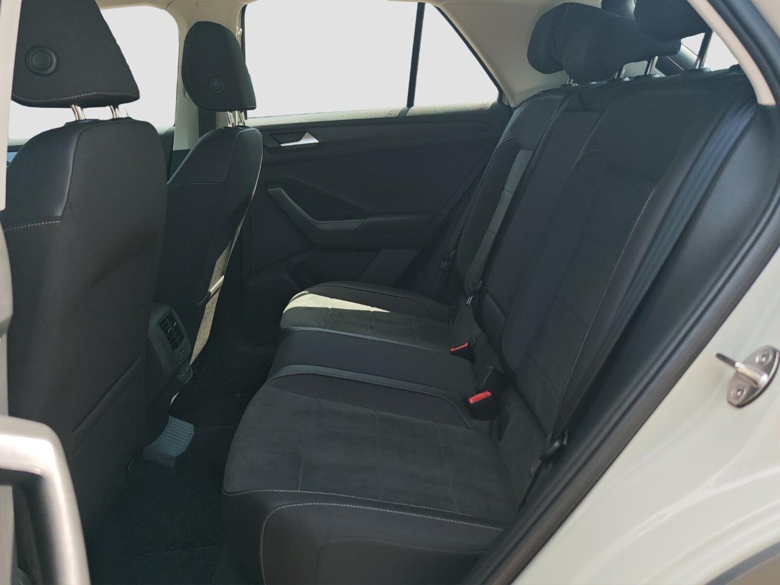 Volkswagen T-Roc – Bild 10