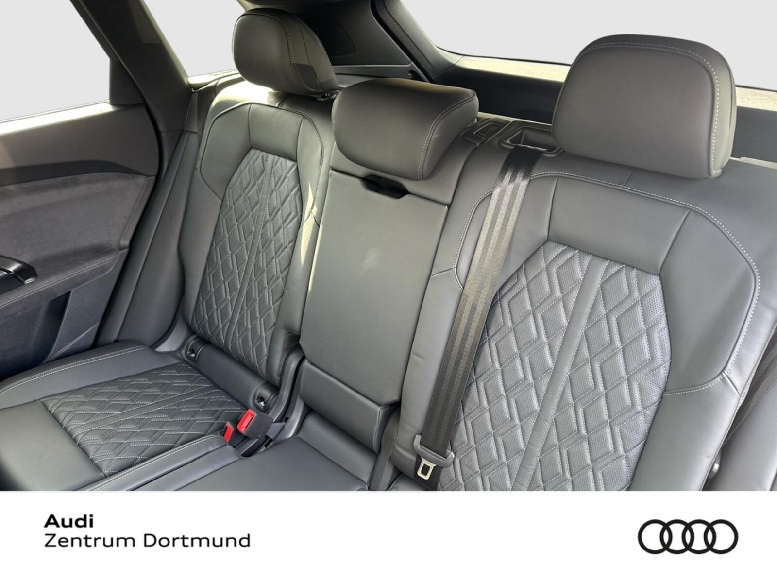 Audi SQ5 – Bild 8