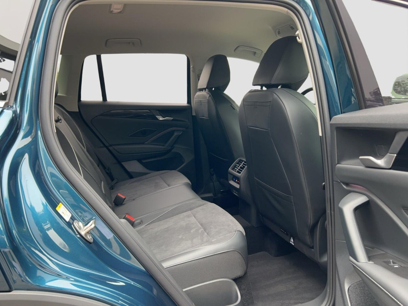 Volkswagen Tiguan – Bild 23
