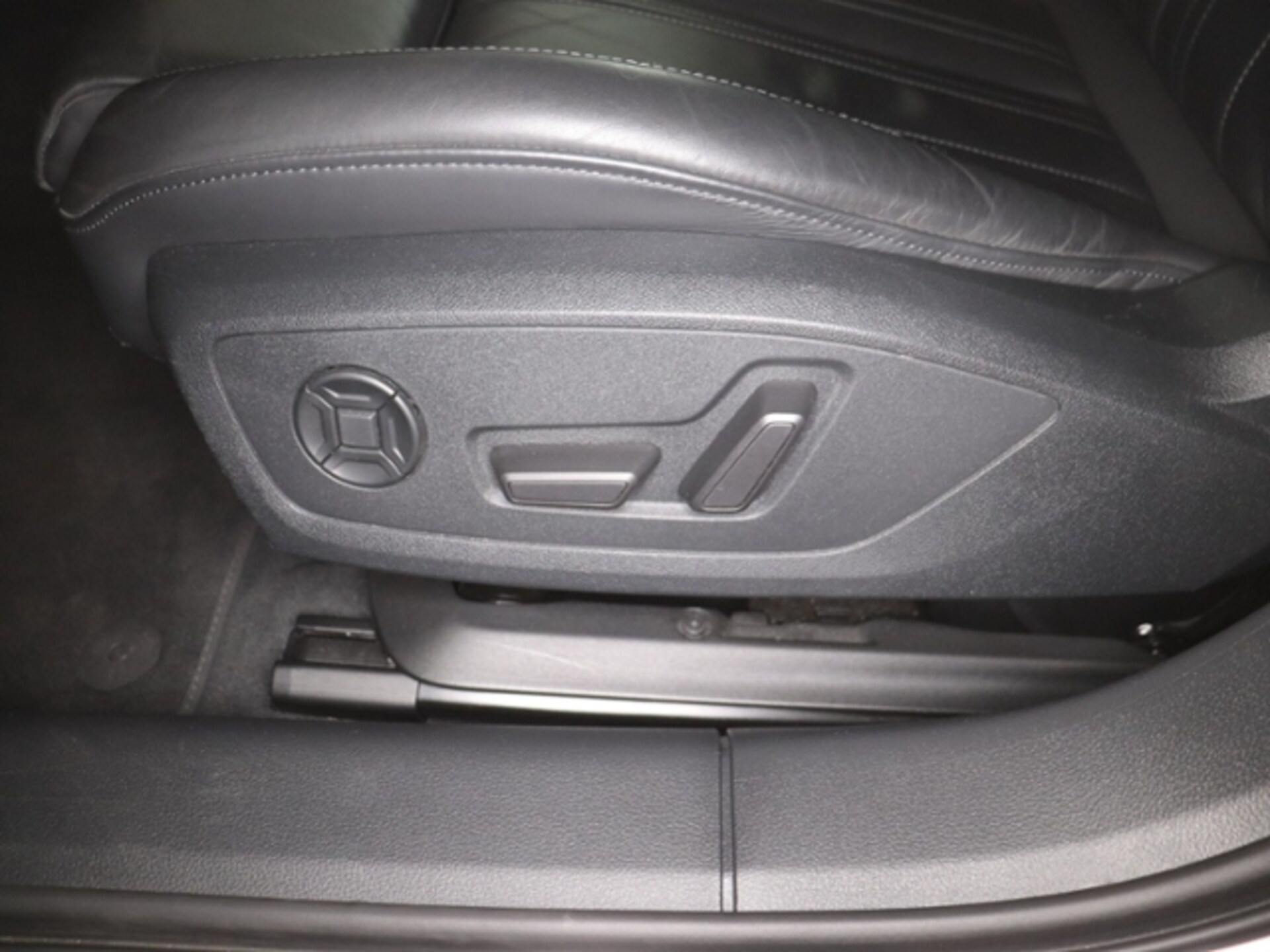 Audi A6 Avant Design