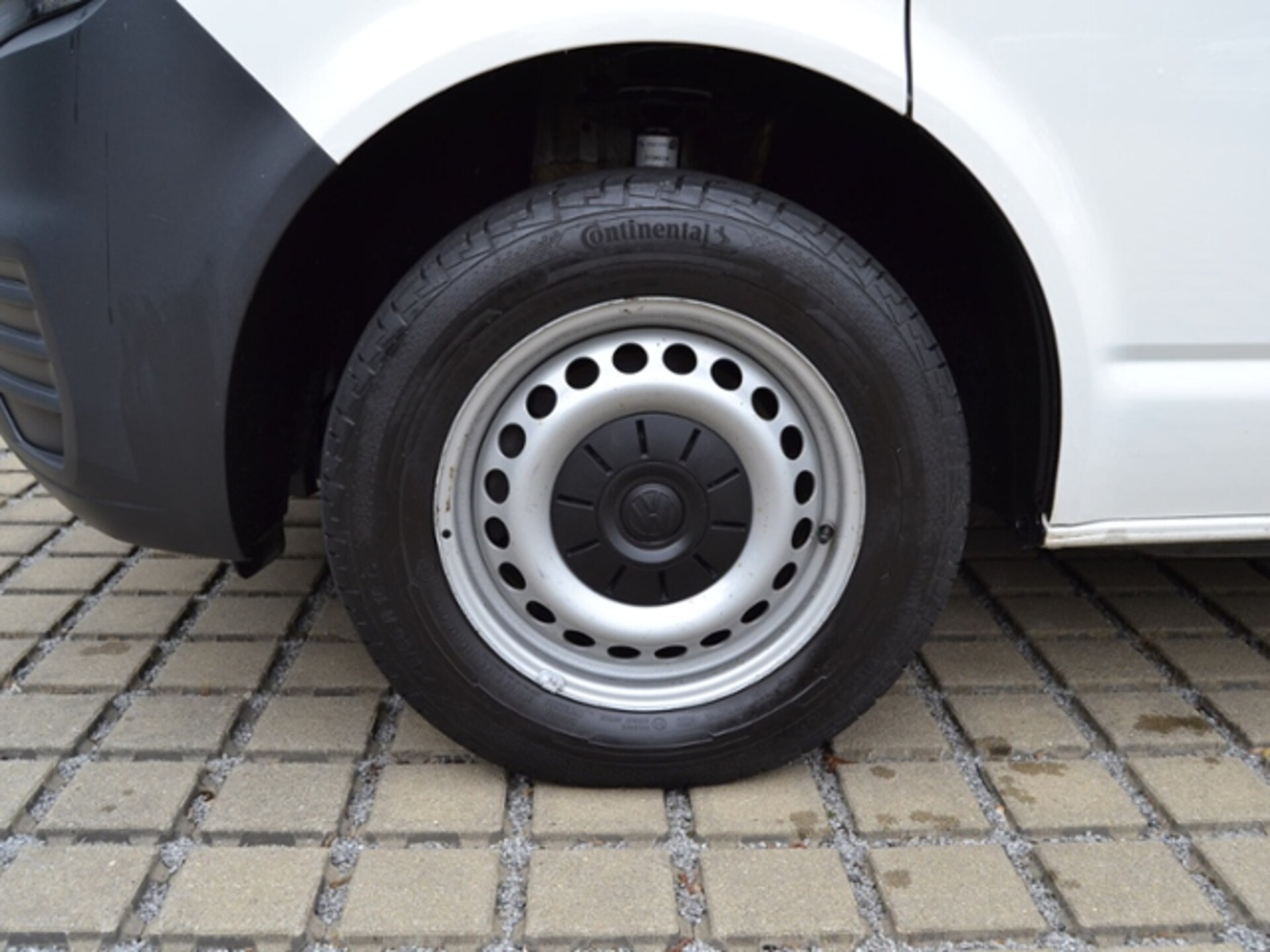 Volkswagen T6.1 Transporter Kombi kurzer Radstand