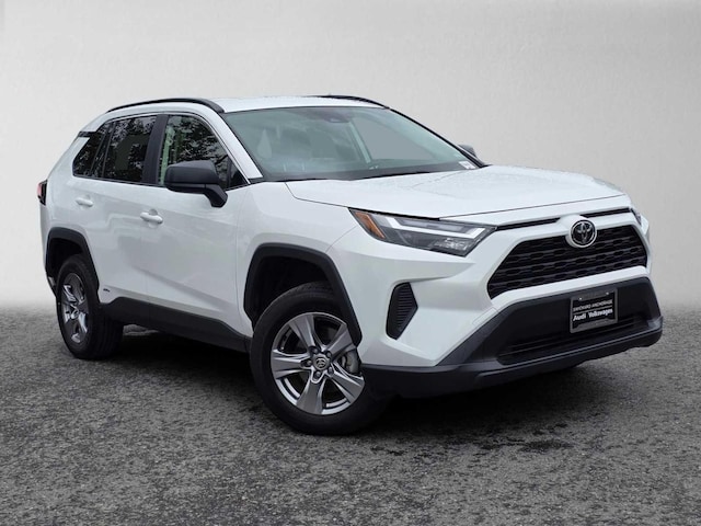 Photo of 2025 Toyota RAV4 Hybrid