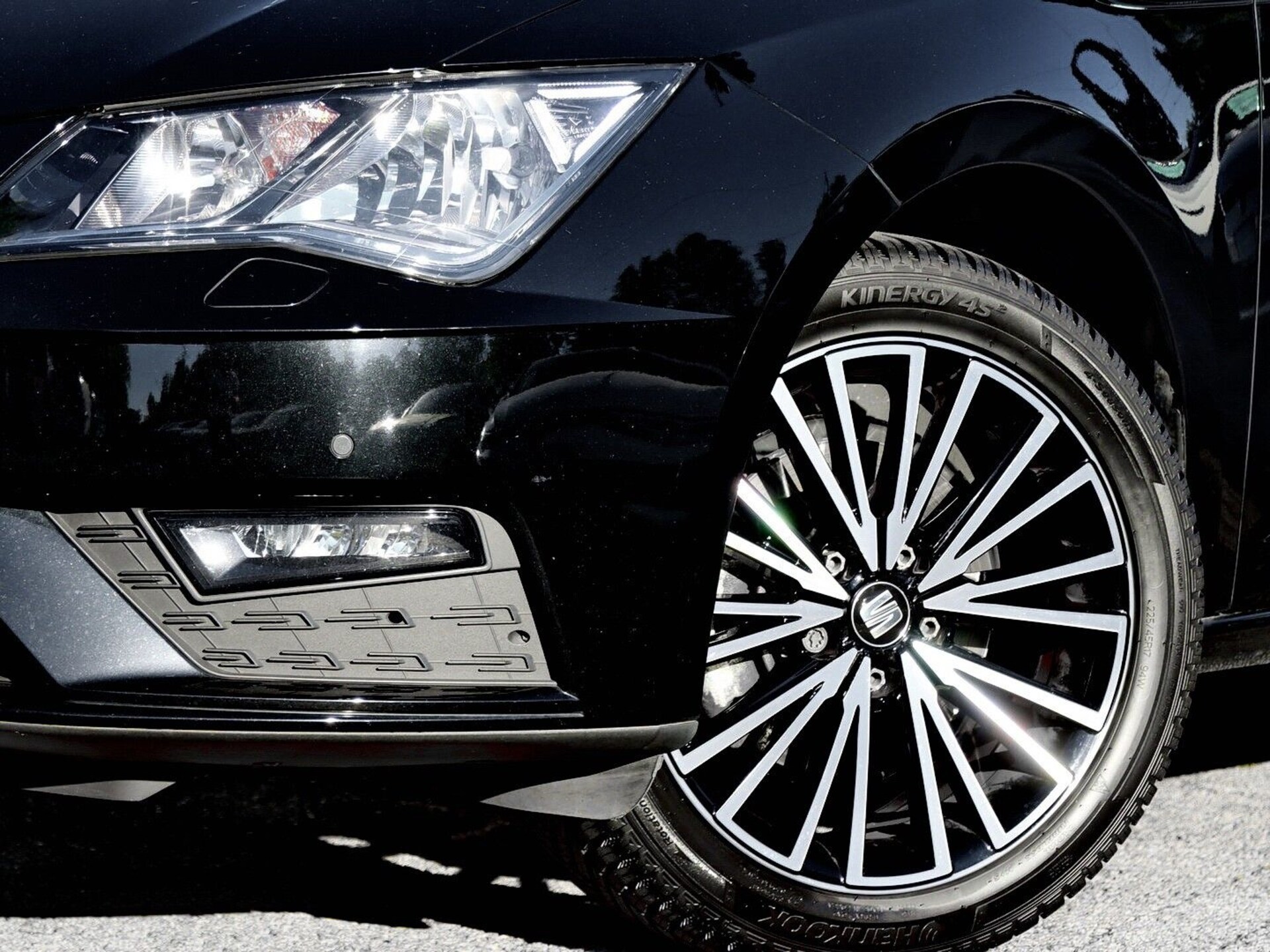 SEAT Leon XCELLENCE