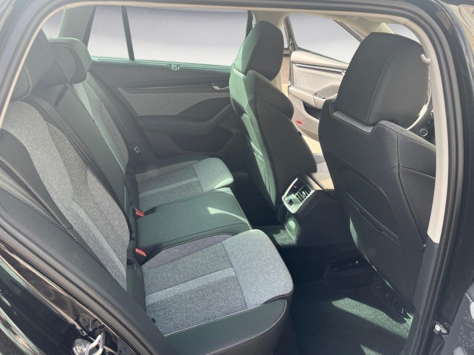 Škoda Octavia Combi – Bild 14