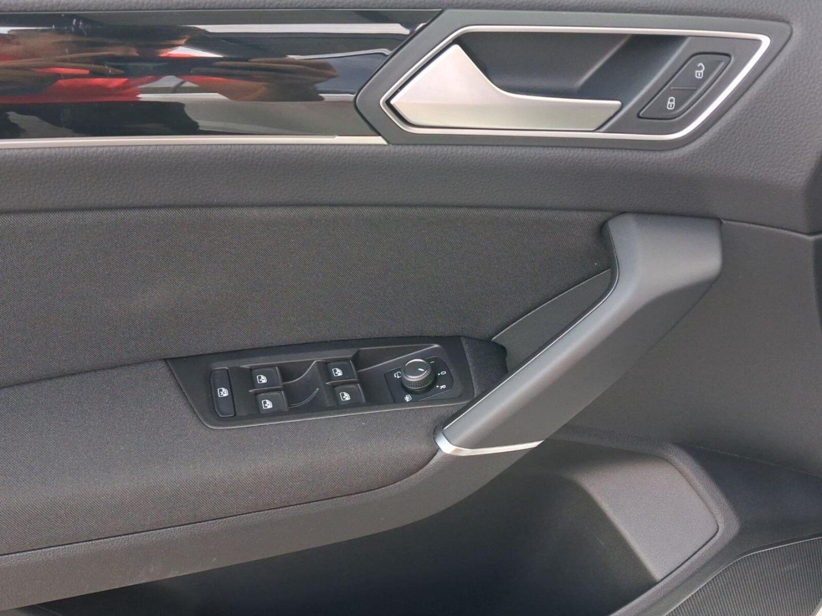 Volkswagen Touran – Bild 8