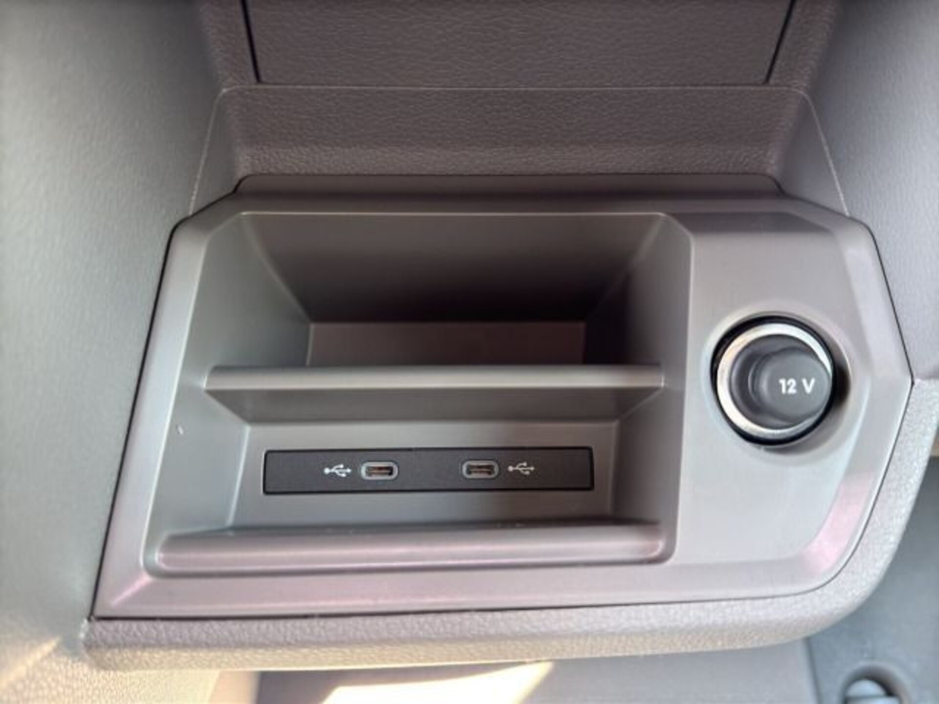 Volkswagen Crafter Kasten mittlerer Radstand