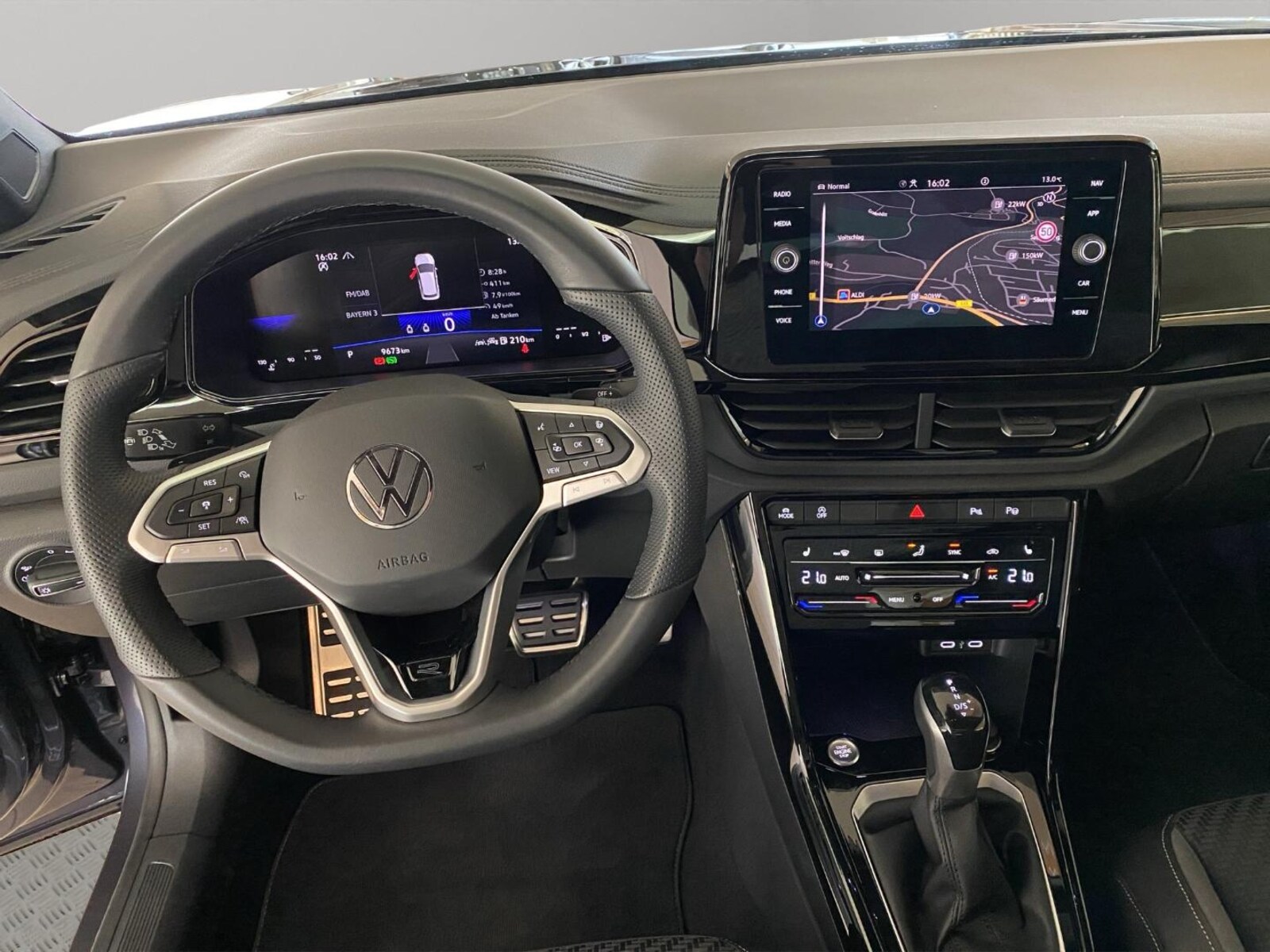 Volkswagen T-Roc Cabriolet – Bild 10