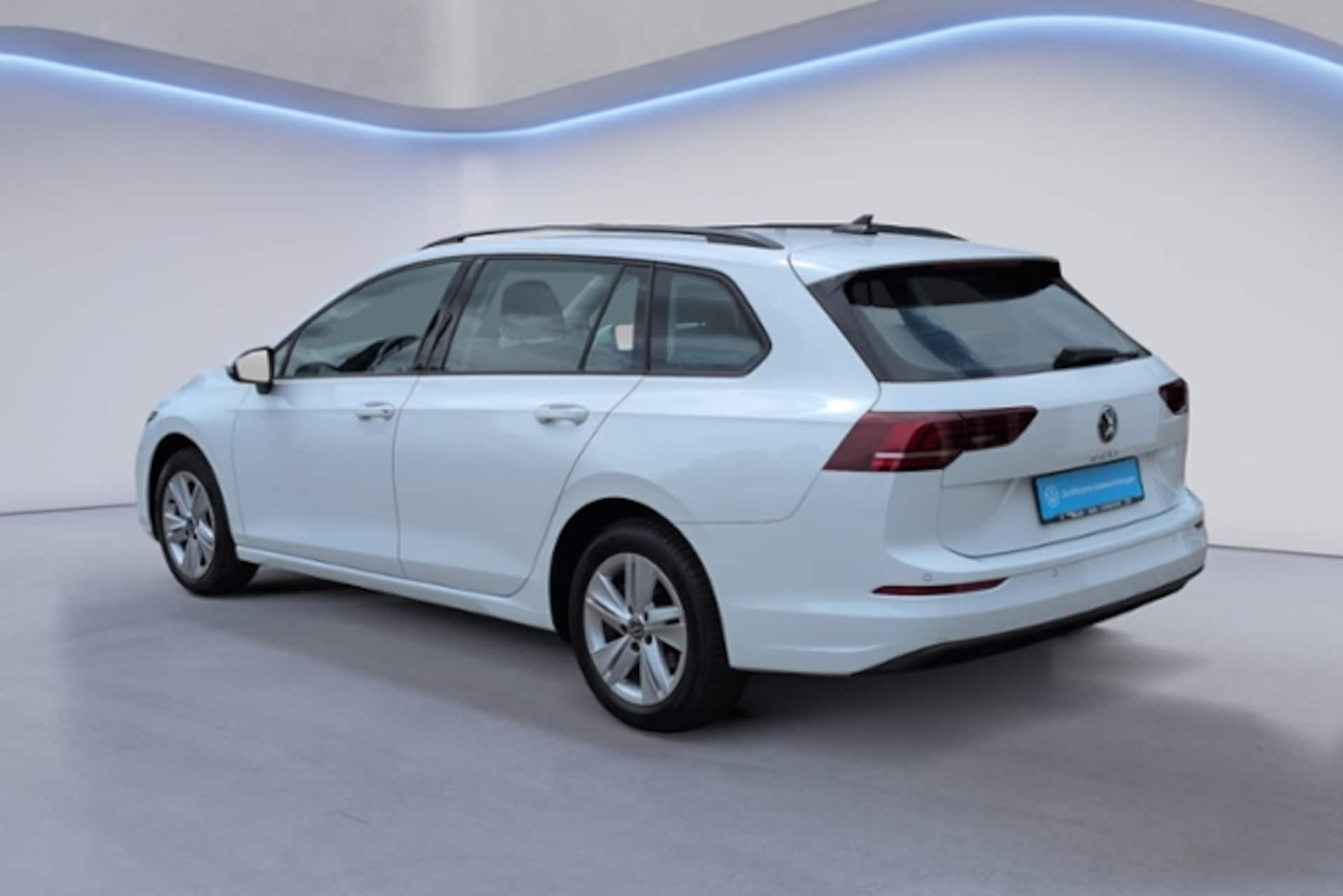 Volkswagen Golf Variant Life