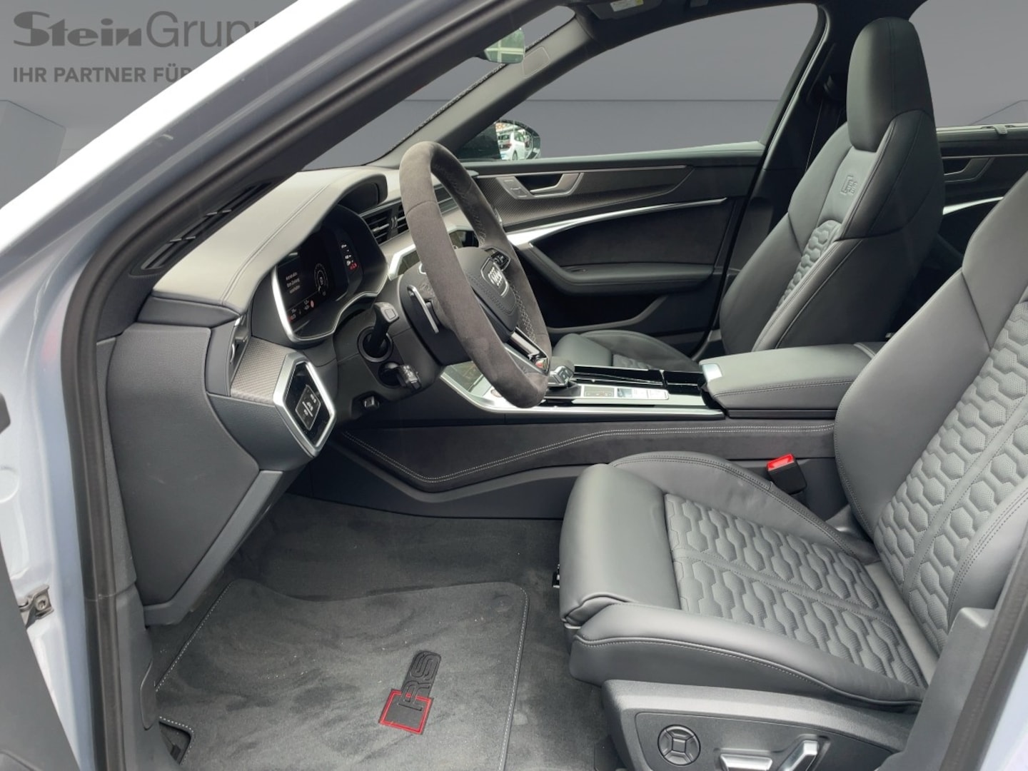 Bild über Audi RS 6 Avant TFSI quattro tiptronic - für weitere Informationen kontaktieren Sie den Audi Partner