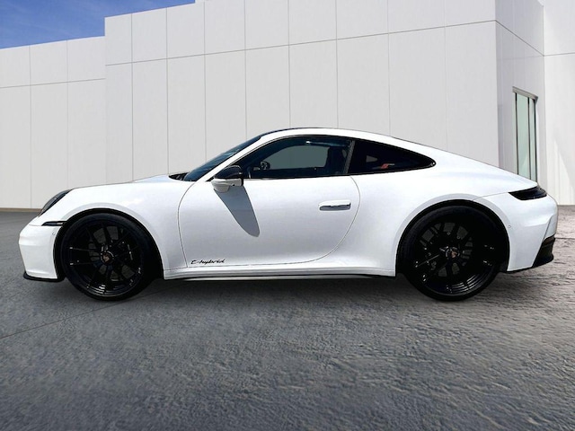2025 Porsche