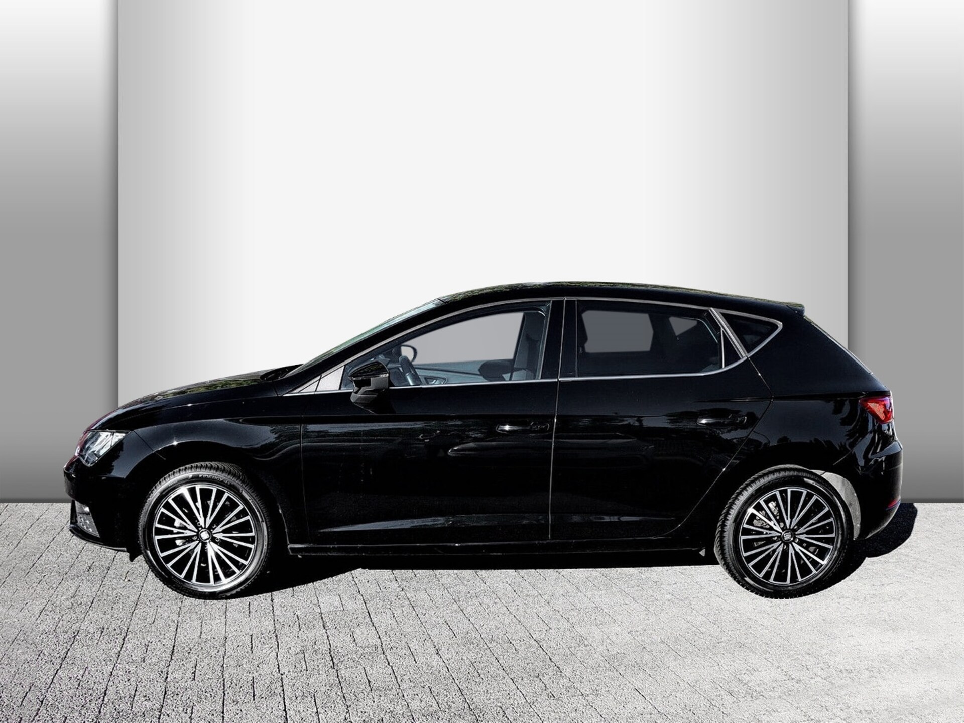 SEAT Leon XCELLENCE