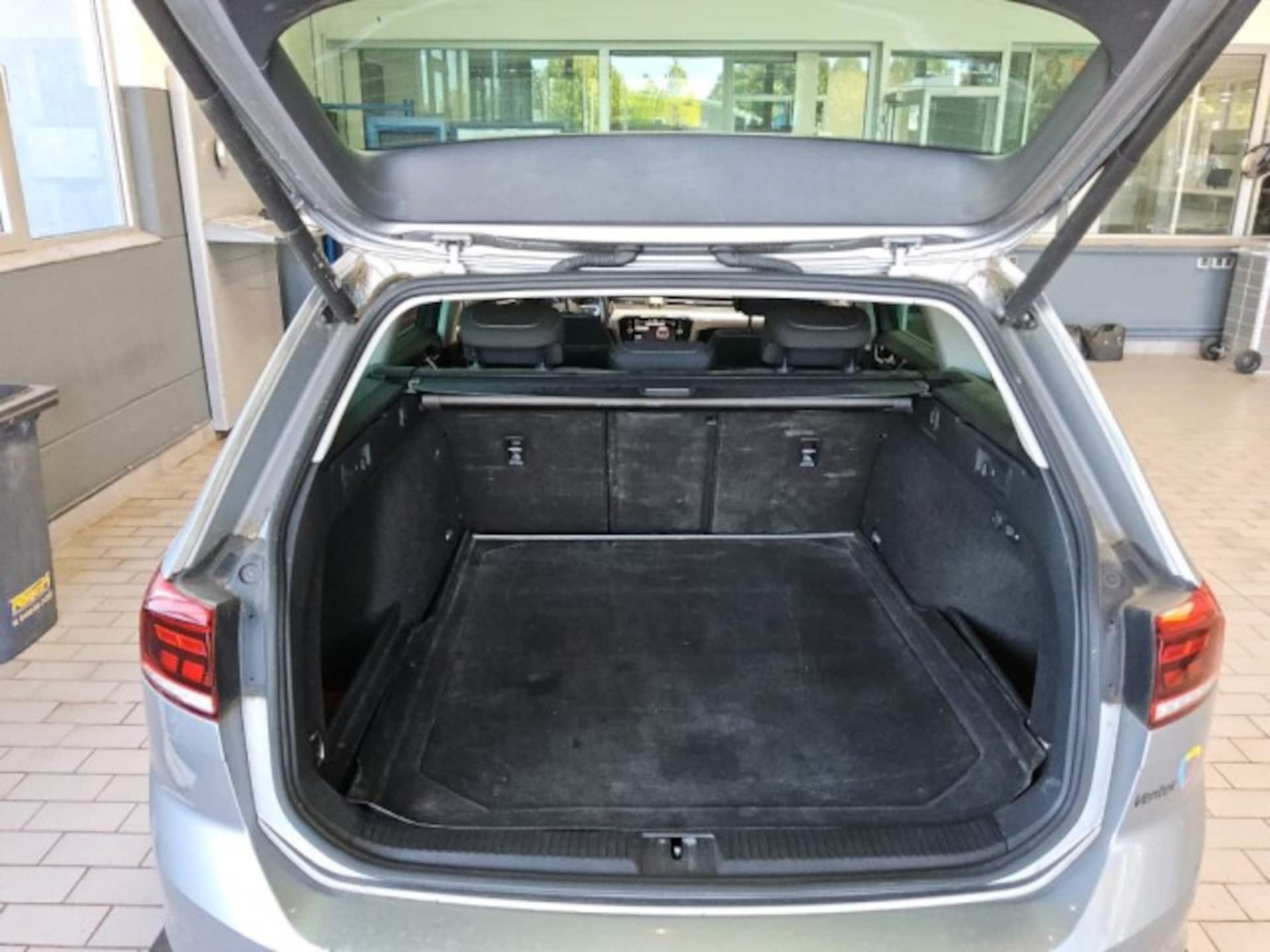 Volkswagen Passat Variant Business
