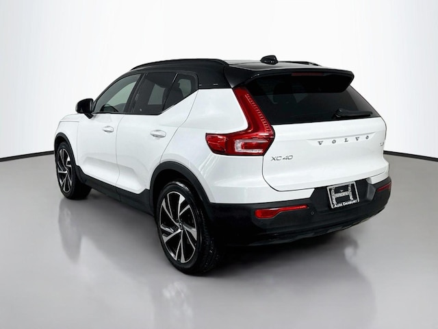 2022 Volvo XC40