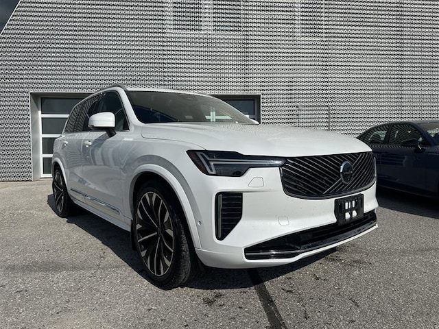 Photo of 2025 Volvo XC90 