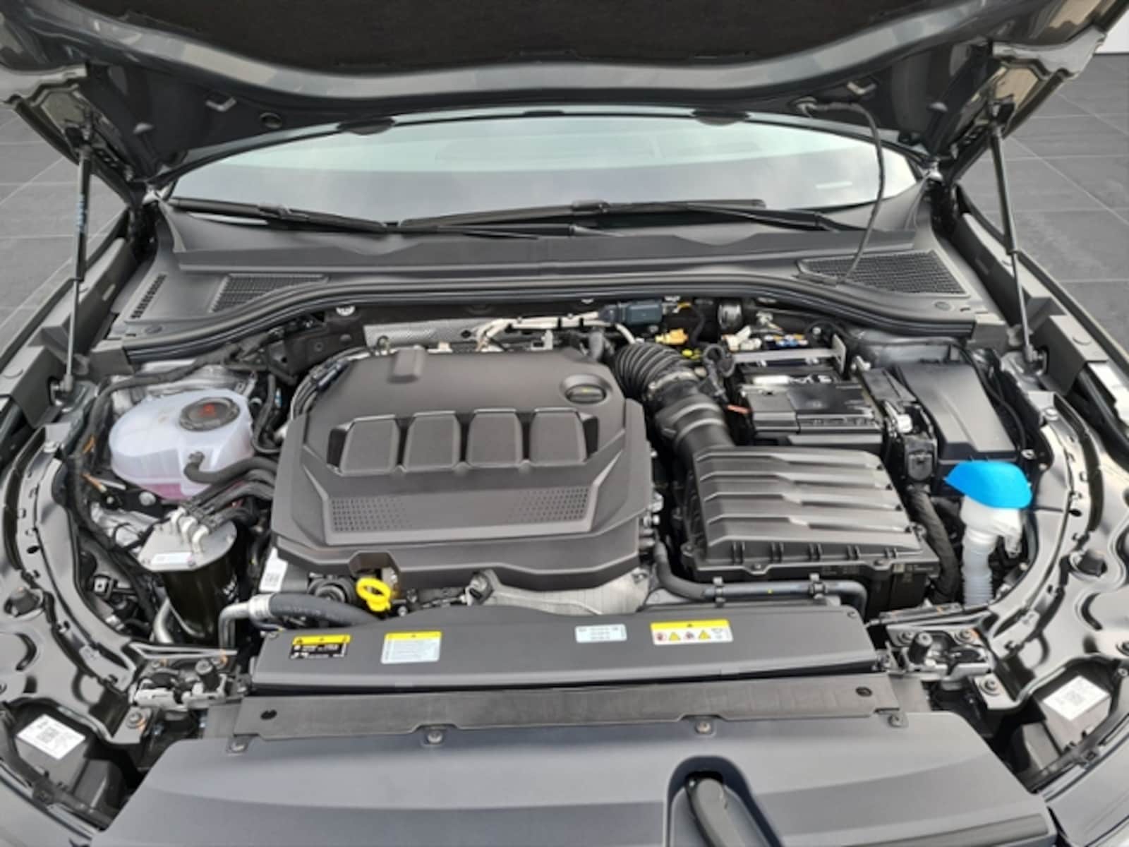 Volkswagen Passat – Bild 22