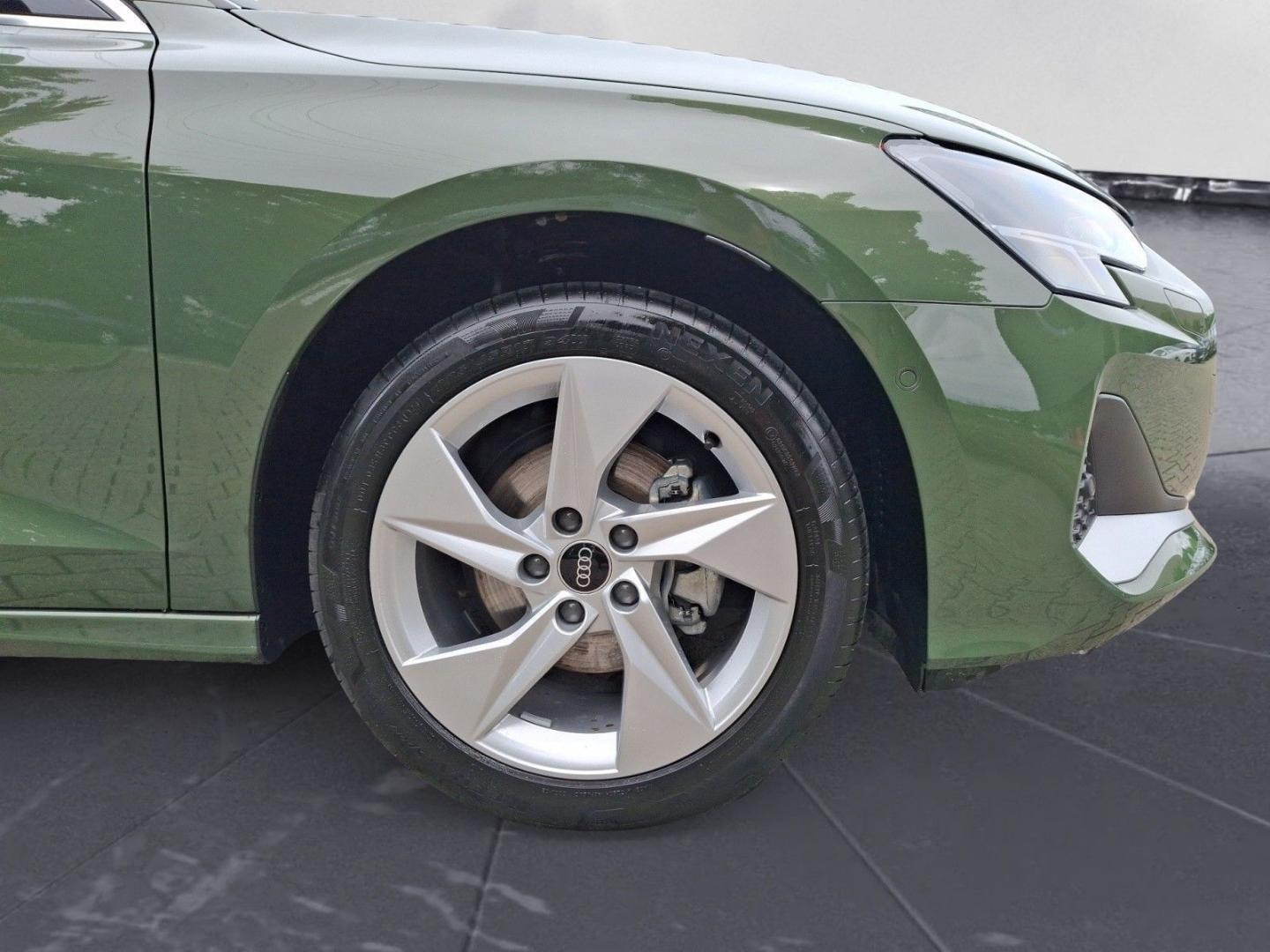 Bild über Audi A3 Sportback advanced 35 TFSI Schaltgetriebe - für weitere Informationen kontaktieren Sie den Audi Partner