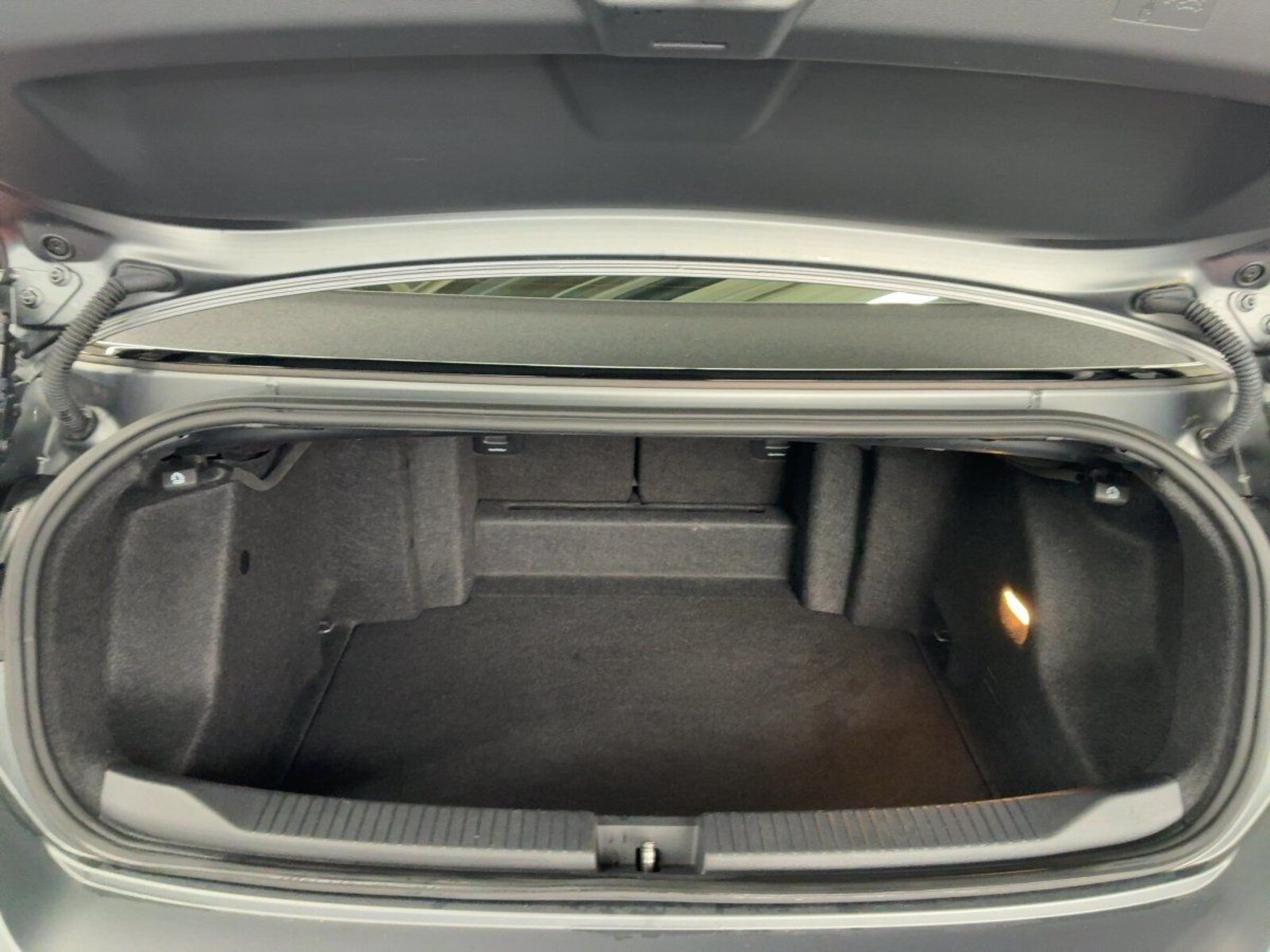 Volkswagen T-Roc Cabriolet – Bild 9