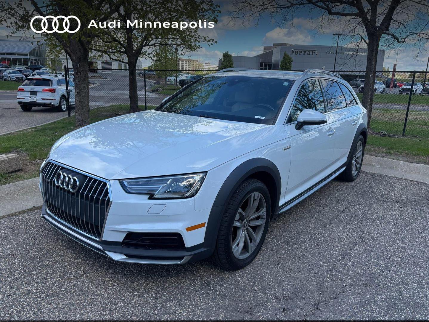 2017 Audi Allroad 2.0T quattro S tronic Premium's photo