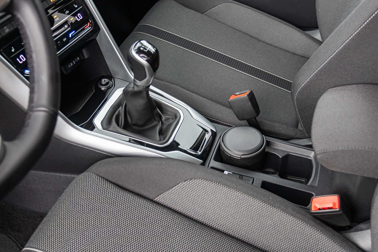 Volkswagen T-Roc – Bild 13