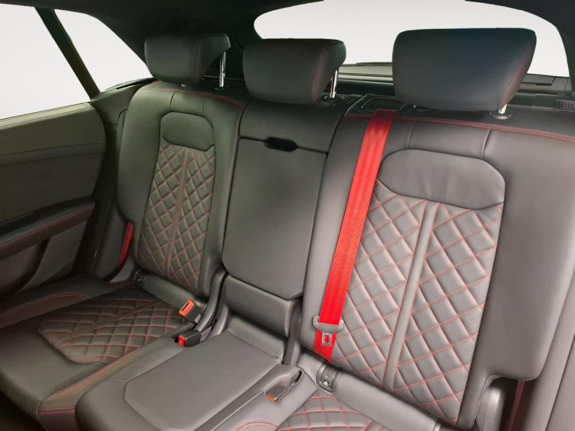 Audi SQ8 SUV
