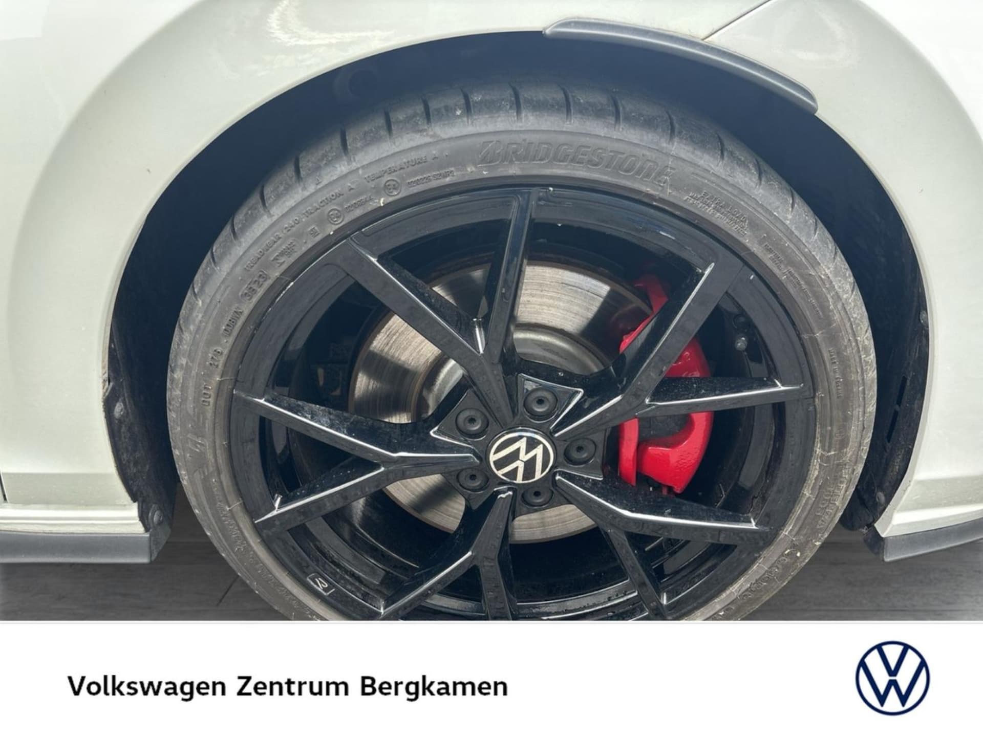 Volkswagen Golf GTI