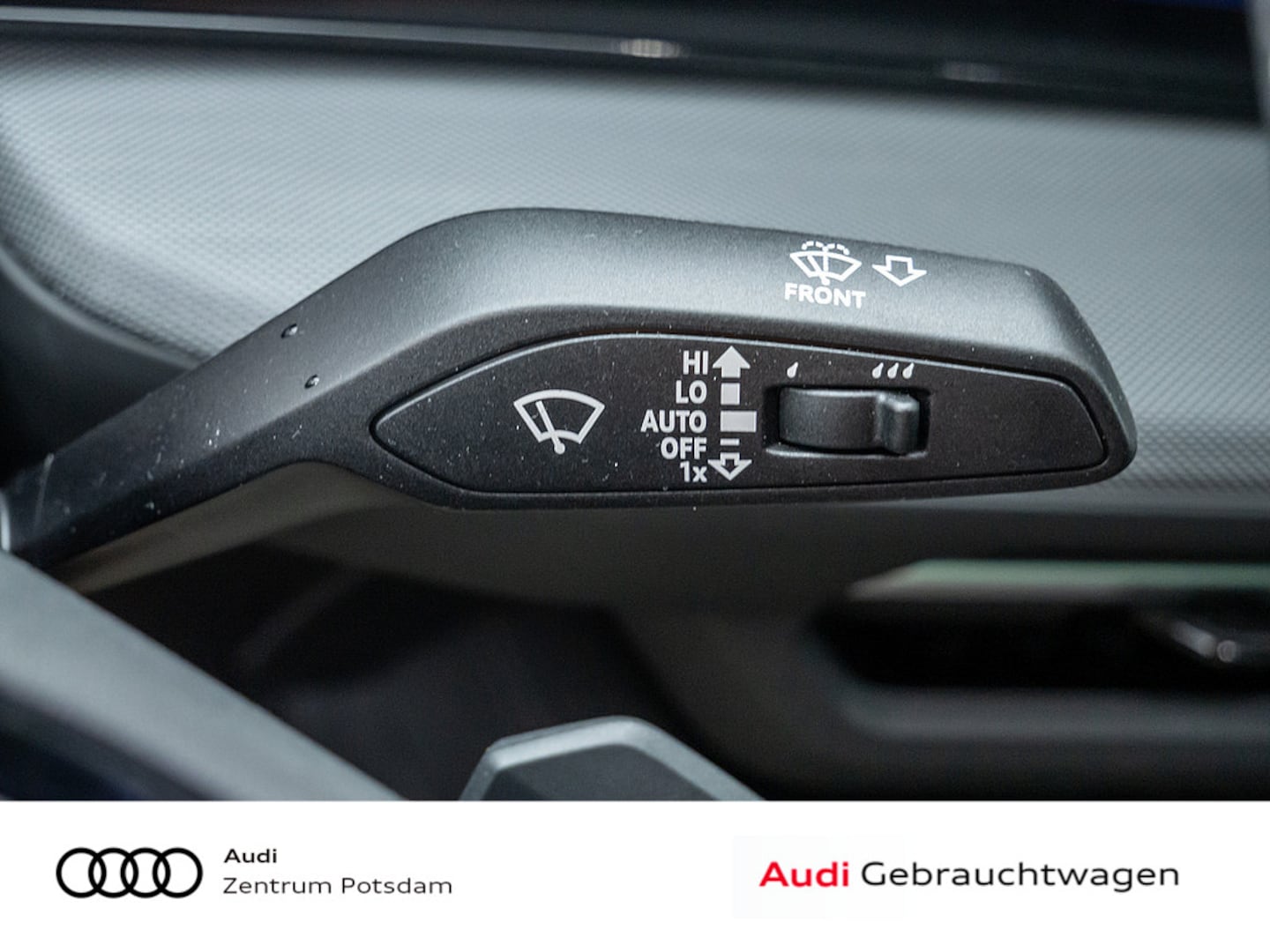 Bild über Audi Q4 Sportback e-tron e-tron quattro 220 kW - für weitere Informationen kontaktieren Sie den Audi Partner