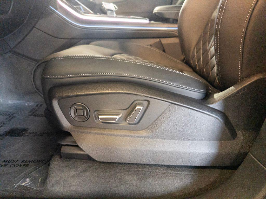 2026 Audi SQ7 Premium Plus - Photo 22