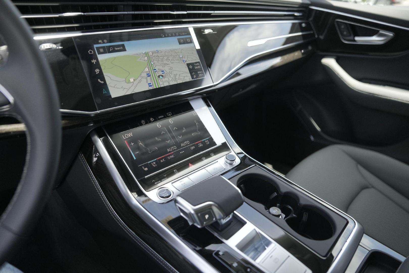 2025 Audi Q7 Premium Plus - Photo 9