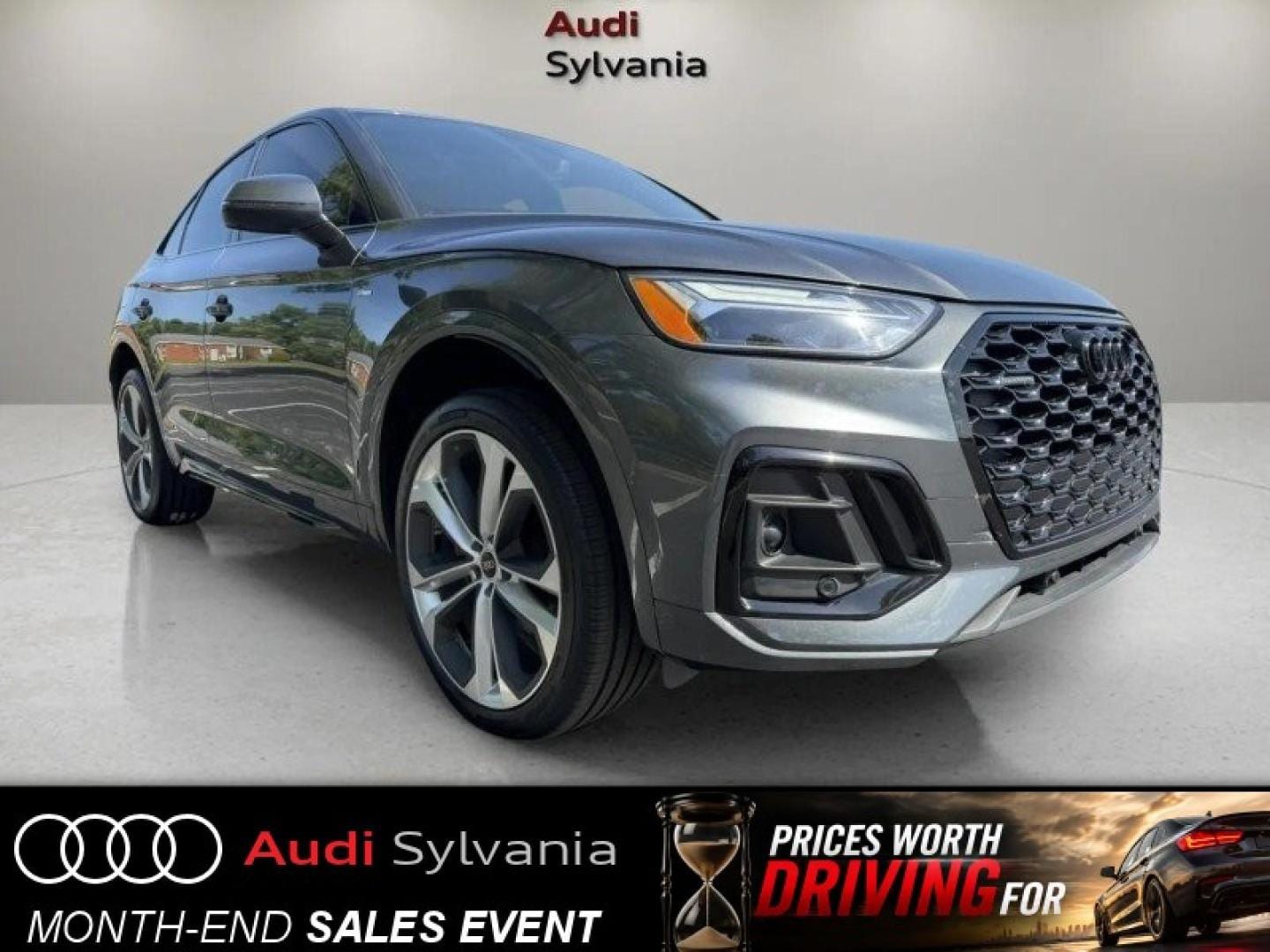 2023 Audi Q5 Sportback 45 Premium Plus's photo