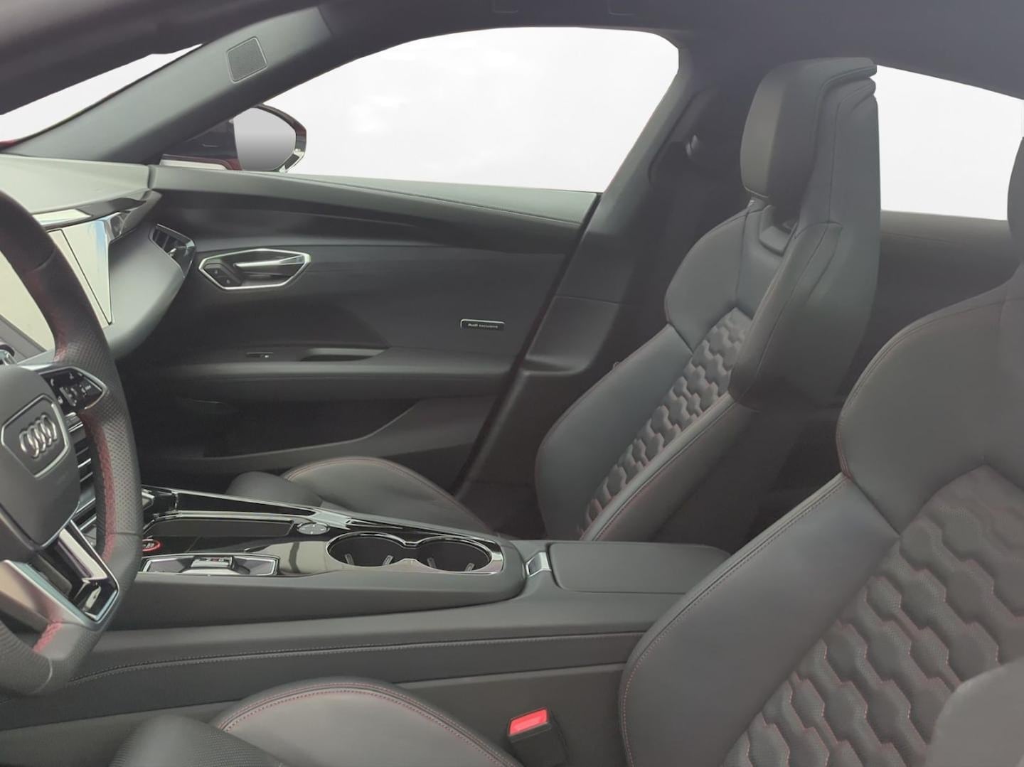 Bild über Audi e-tron GT e-tron quattro - für weitere Informationen kontaktieren Sie den Audi Partner