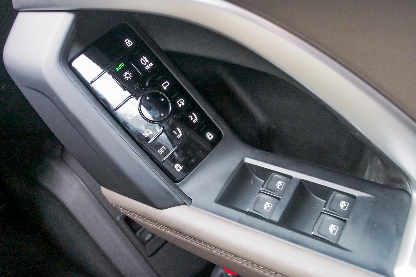 Image about Audi Q5 SUV TDI quattro 150 kW