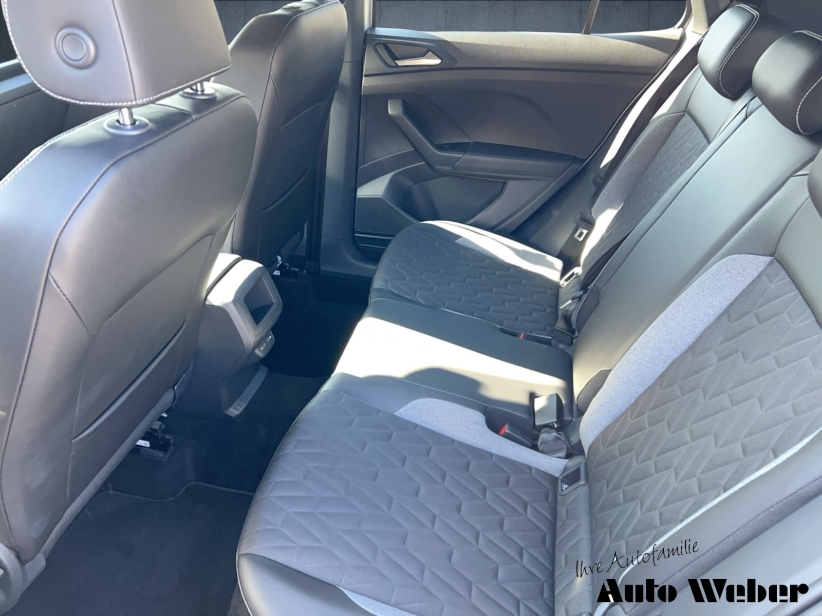 Volkswagen T-Cross – Bild 11
