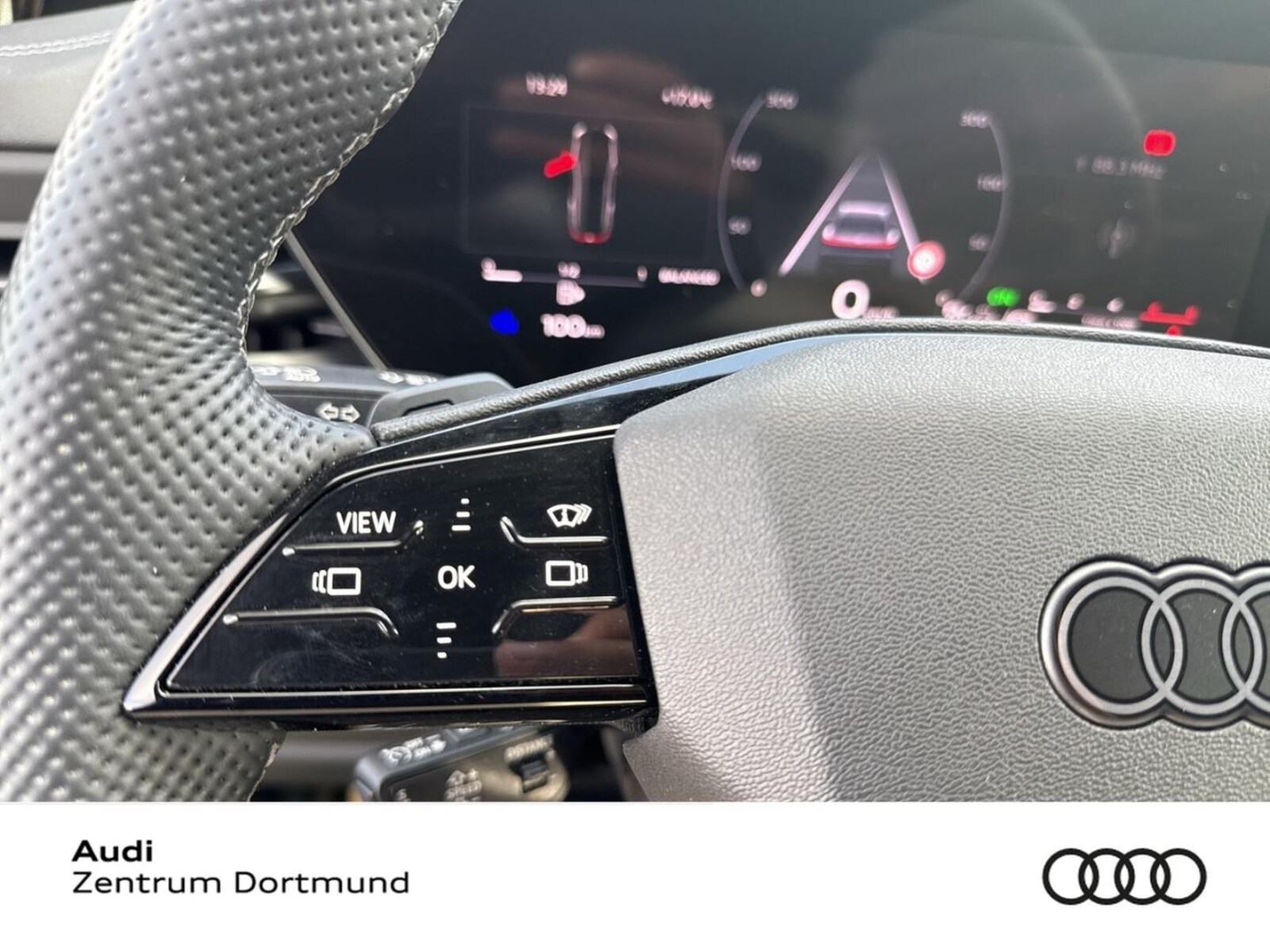 Audi SQ5 – Bild 14