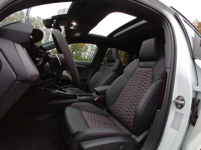 Image about Audi RS 3 Sportback TFSI quattro S tronic