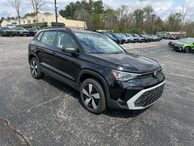 2025 Volkswagen Taos