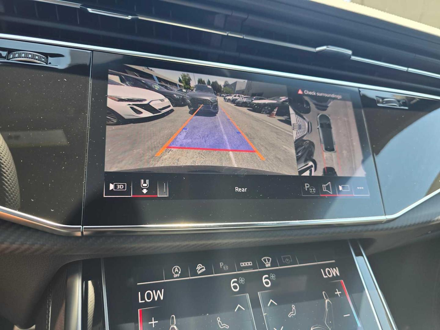 2025 Audi RS Q8 Base - Photo 29